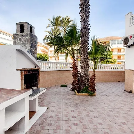 Cerca De La Playa La Mata Holiday home *